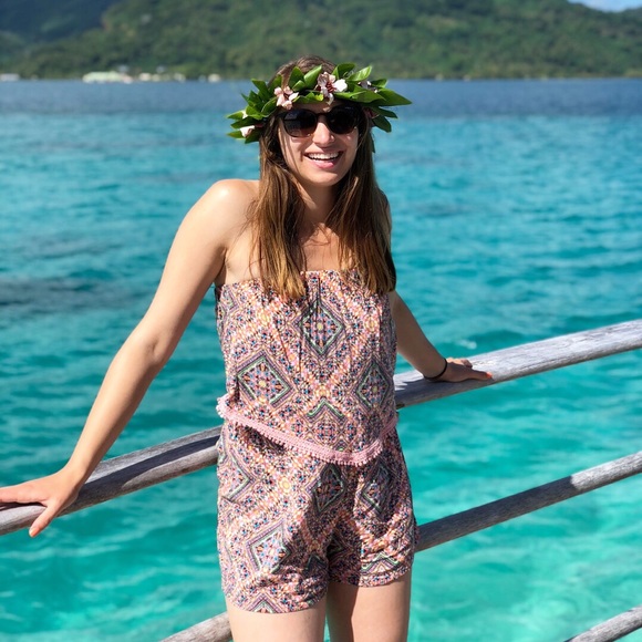 Meet your Posher, Stephanie - Picture 4 of 5